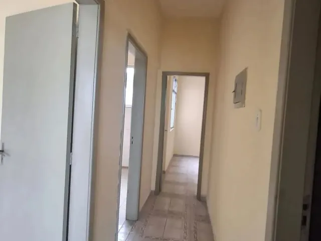 Imagem 2: Imóvel para Aluguel Possui 35 Metros Quadrados com 2 Quartos em Olinda - Nilópolis - Rj