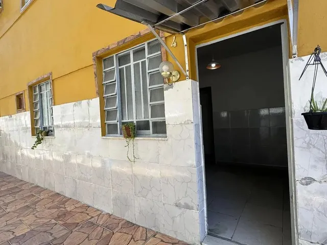 Imagem 2: Imóvel para Aluguel Possui 60 Metros Quadrados com 2 Quartos em Moquetá - Nova Iguaçu