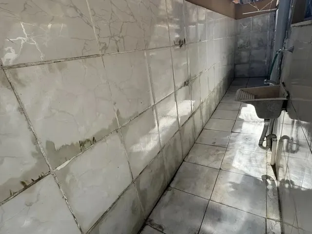 Imagem 4: Imóvel para Aluguel Possui 60 Metros Quadrados com 2 Quartos em Moquetá - Nova Iguaçu