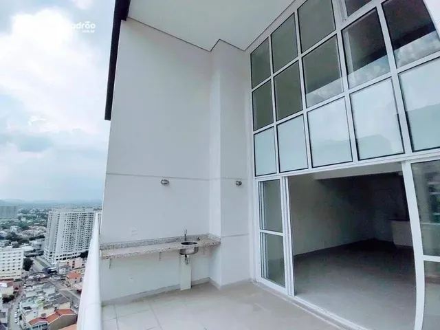 Imagem: Cobertura com 4 Dormitórios, 250 M²