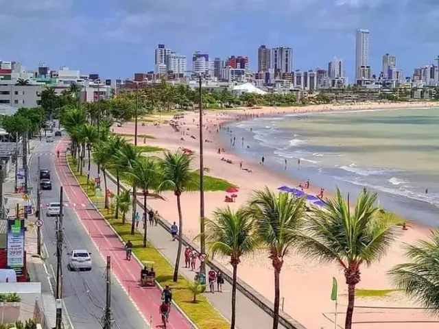 Imagem 2: Manaíra - Vendo Flats de 1 e de 2 Qtos. , em Construção - Próx. da Praia - Entrega Em