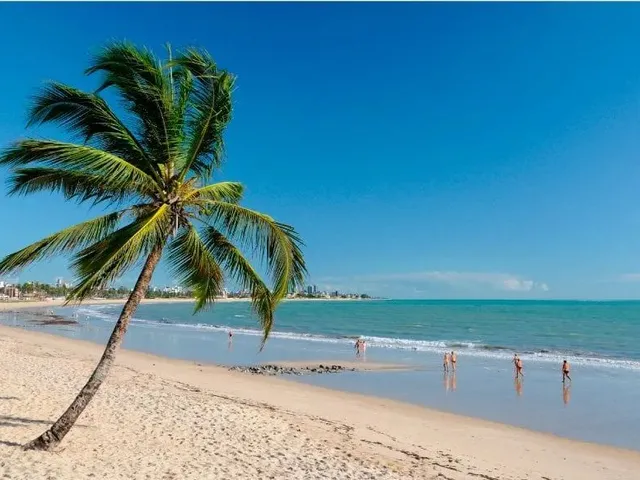 Imagem 4: Manaíra - Vendo Flats de 1 e de 2 Qtos. , em Construção - Próx. da Praia - Entrega Em
