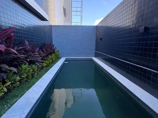 Imagem: Apartamento Térreo com Área Externa À