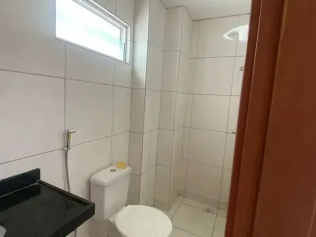 Imagem 2: Apartamento em Mandacaru, com 02 Quartos, 01 Suíte..