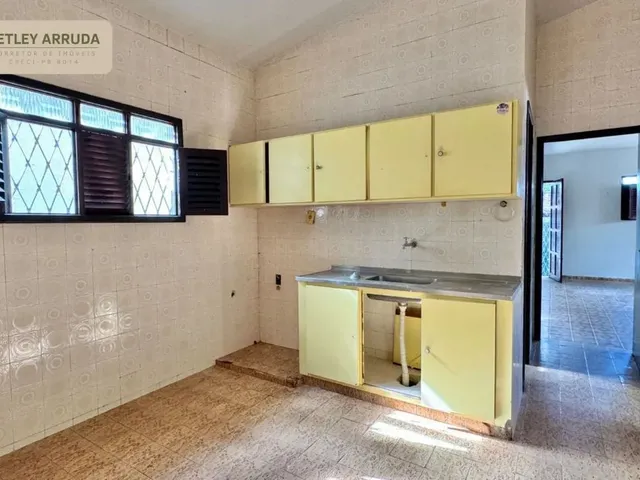 Imagem 3: Casa no Cristo com 04 Quartos, Lote de 300 M²