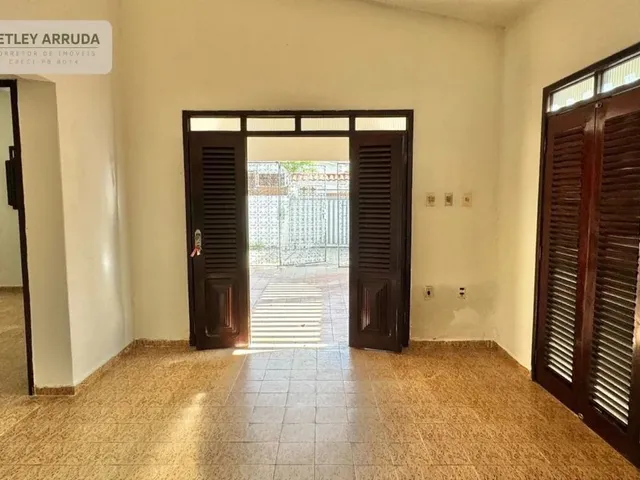 Imagem 7: Casa no Cristo com 04 Quartos, Lote de 300 M²