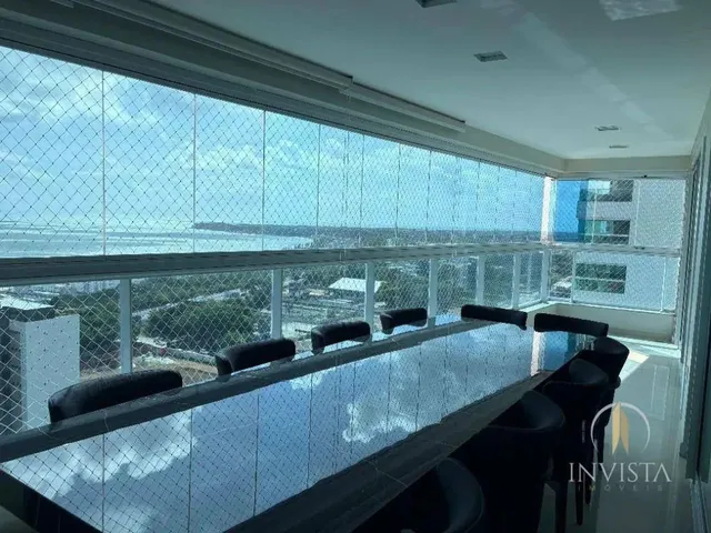 Imagem: Apartamento com 4 Dormitórios À Venda