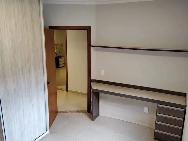 Imagem 8: Alugo Excelente Casa no Guarapark