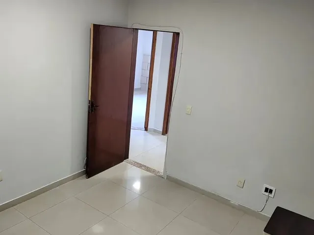 Imagem 10: Alugo Excelente Casa no Guarapark