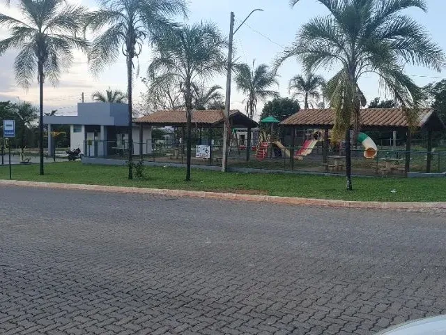 Imagem 12: Casa em Condomínio Fechado no Jardim Botânico, 01 Quarto (Suite), Varanda, Garagem..