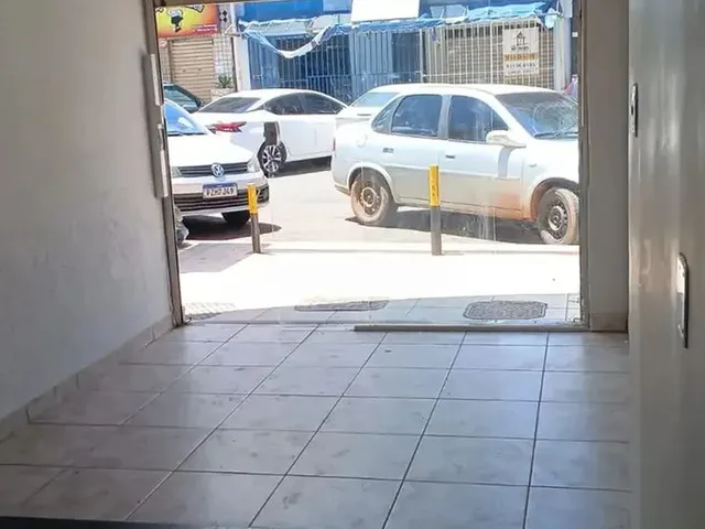 Imagem: Alugo Loja no Guará II