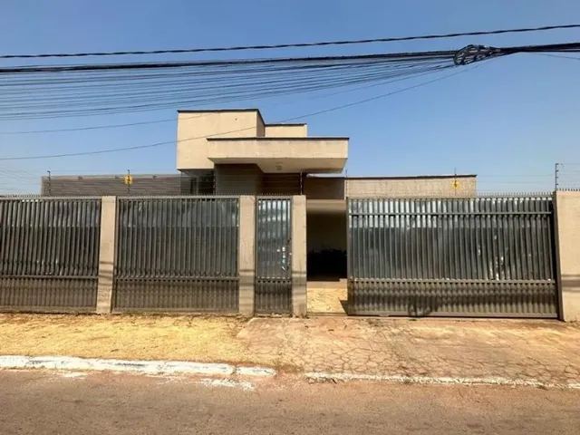 Imagem: Aluguel Casa de 4 Quartos - Lote de 800