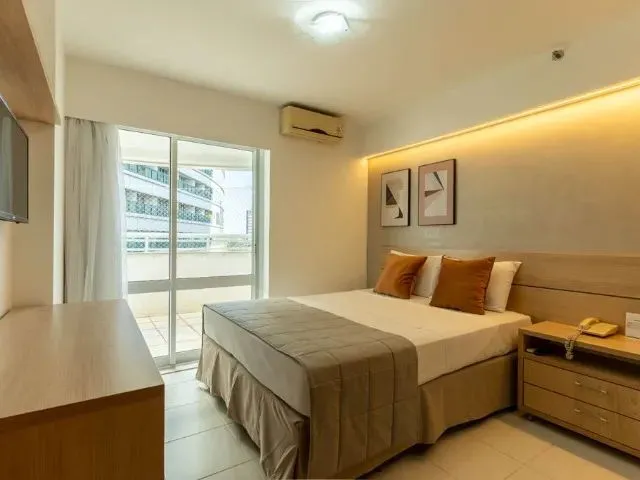 Imagem: Biarritz Hplus Quarto Luxo Premium