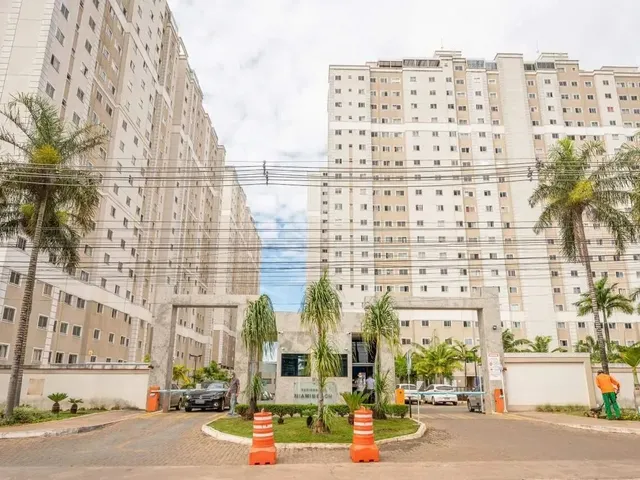 Imagem 1: Apartamento de 2 Quartos com Vaga de Garagem para Alugar no Residencial Miami Beach, Top L