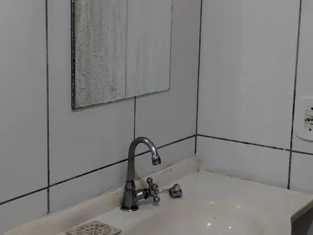 Imagem 3: Aluga Se Apto de 2 Quartos