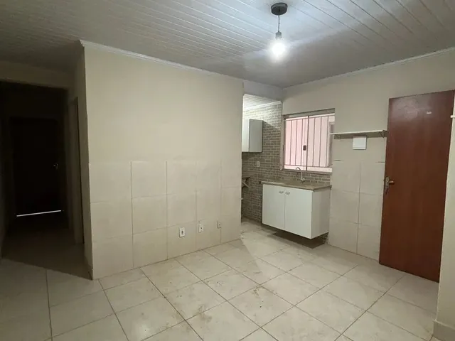Imagem 7: R$ 700,00 Apartamento com 2 dormitórios