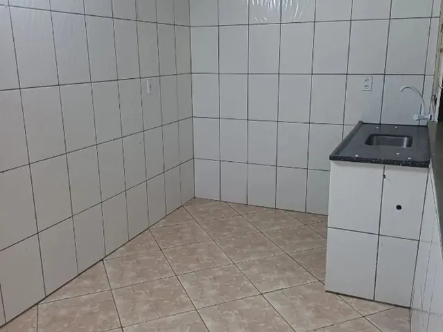 Imagem 4: Alugo Casa de Fundo Próximo Ao Metrô
