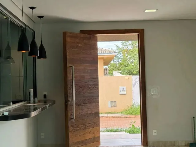 Imagem 1: Imóvel para Aluguel com 400 Metros Quadrados com 3 Quartos