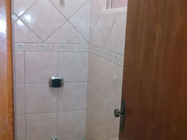 Imagem 5: Quarto Somente para Solteiros(A