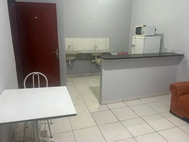 Imagem: Alugo Apto Mobiliado Ade Arniqueiras / Aguas