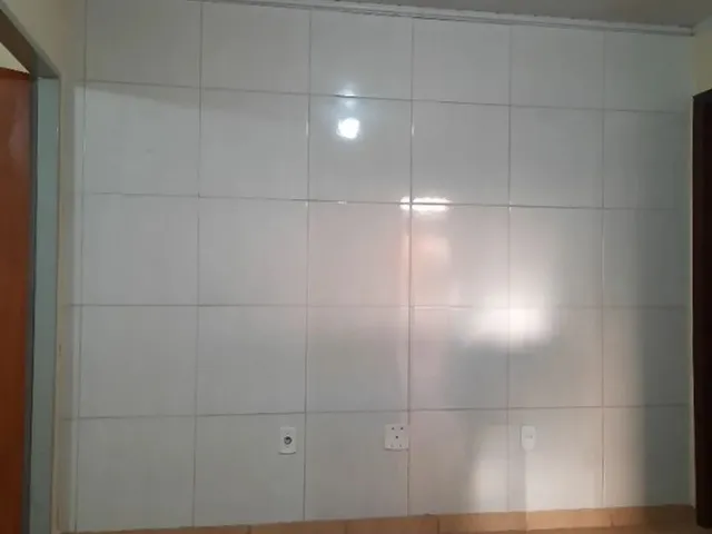 Imagem 5: Alugado!!!Alugo 3 Cômodos + Banheiro para Moças, Rapazes Ou Casal Sem Filhos e Sem