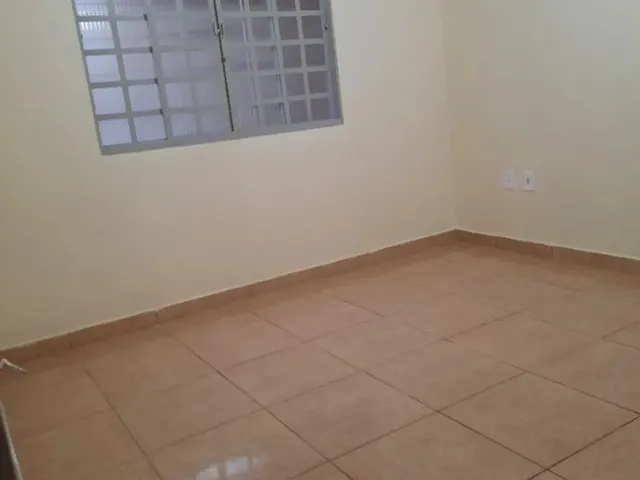 Imagem 6: Alugado!!!Alugo 3 Cômodos + Banheiro para Moças, Rapazes Ou Casal Sem Filhos e Sem