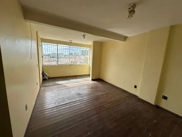 Imagem 4: Triplex de 4 Quartos com Garagem