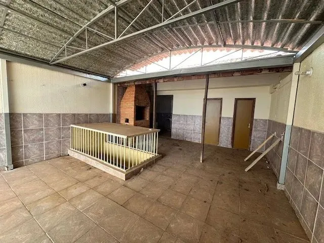Imagem 7: Triplex de 4 Quartos com Garagem