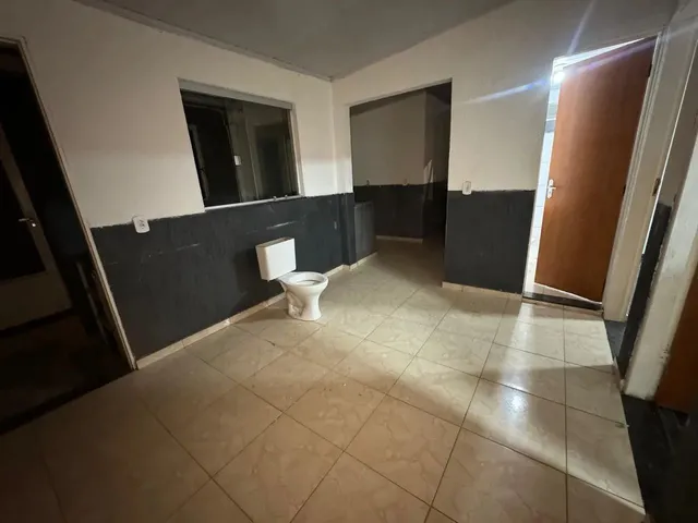 Imagem: Alugo Casa de 2 Quartos na 512
