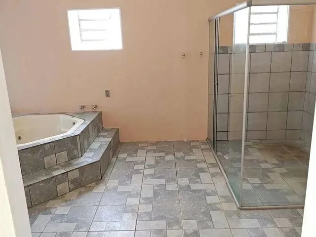 Imagem 10: Casa com 3 Dormitórios para Alugar, 378 M² por R$ 4.576,40/Mês - Setor Habitacional