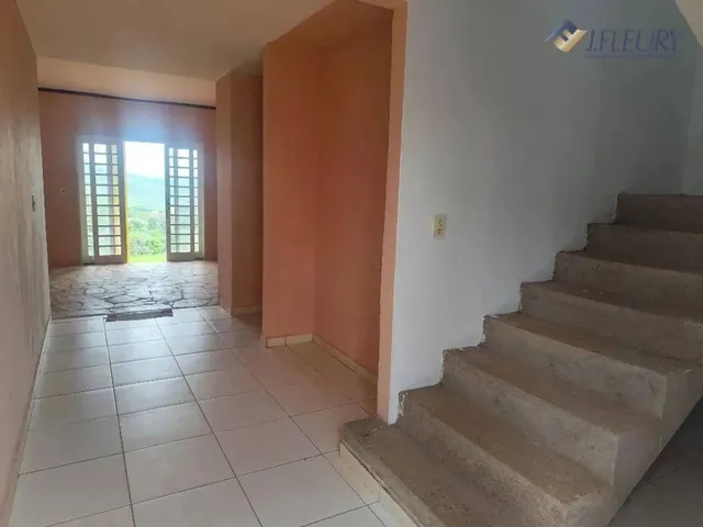 Imagem 3: Casa com 3 Dormitórios para Alugar, 378 M² por R$ 4.576,40/Mês - Setor Habitacional