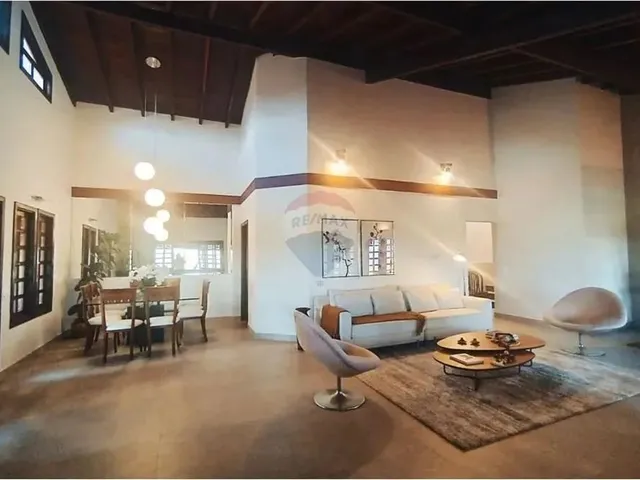 Imagem 5: Casa Mobiliada, 4 Quartos, 1 Suíte, 2 Vagas de Garagem para Locação no Park Way