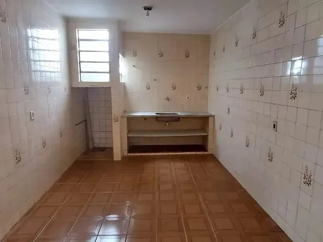 Imagem 3: Qnd 26 Alugo Casa Fundos 3Qts, Garagem, Independente, Próx À Praça do Bicalho
