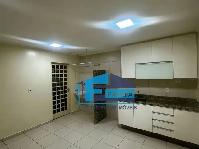 Imagem 5: Apartamento 3 Quartos com Garagem Qn 3 Conjunto 5 - Riacho Fundo 01