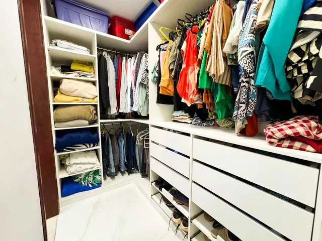 Imagem 12: Casa de Alto Padrão com 4 Quartos(2 Suítes) Lagoa Nova