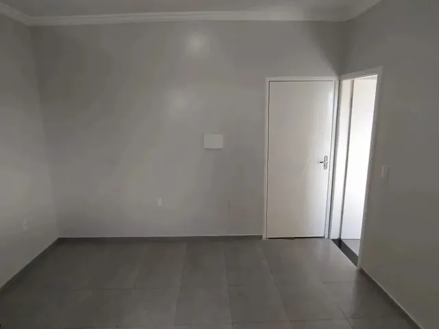 Imagem: Qnl 21 Conjunto I Apartamento 04 - Taguatinga/Df