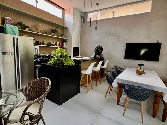 Imagem 3: Casa Alto Padrão em Lagoa Nova - Venda
