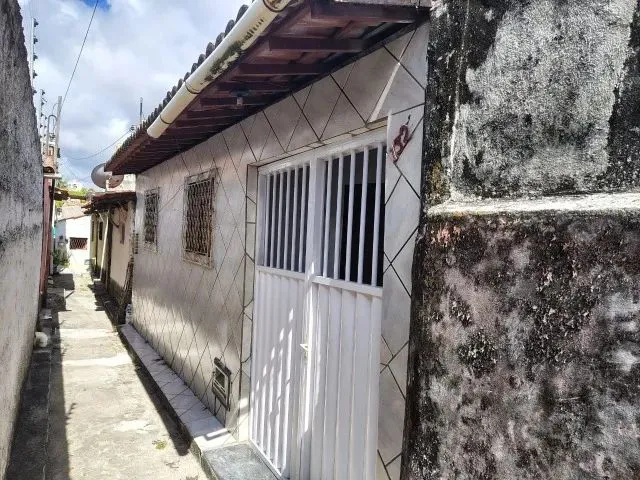 Imagem: Vende-Se Casa em Uma Travessa no Bairro
