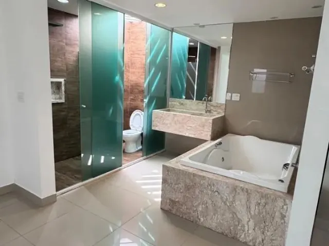 Imagem 12: Casa de Alto Padrão com 550M² em Capim Macio - Ll