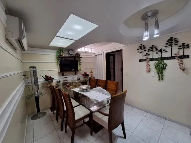 Imagem 15: Casa Térrea 3/4 C/ Suíte de 200 M², Sala de Estar e Jantar, 2 Vagas por 450.000,00