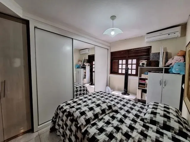 Imagem 10: Casa Térrea 3/4 C/ Suíte de 200 M², Sala de Estar e Jantar, 2 Vagas por 450.000,00
