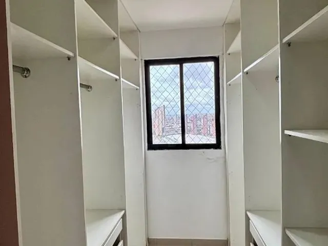 Imagem 5: Apartamento Sofisticado com 3 Suítes em Candelária