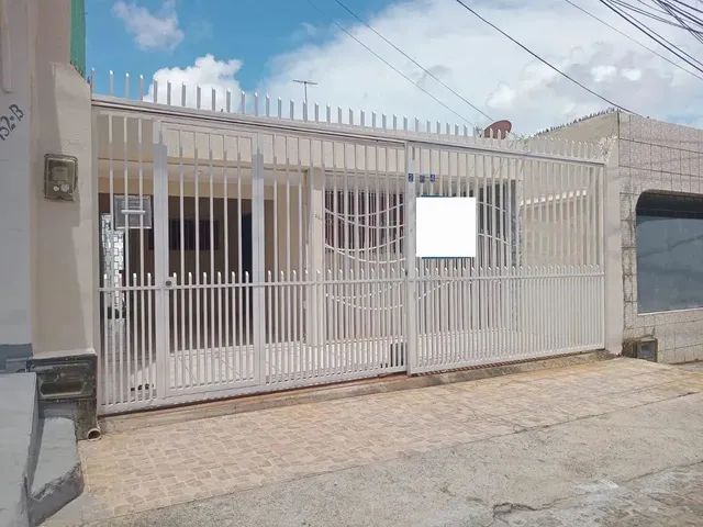 Imagem: Casa a Venda Alecrim