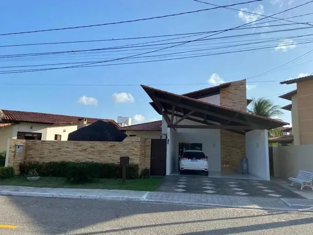 Imagem 1: Imóvel para Venda com 255 Metros Quadrados com 3 Quartos em Candelária - Natal - Rn