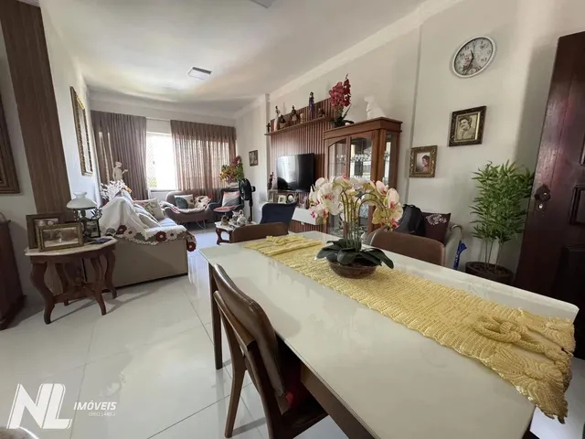 Imagem: Apartamento em Petropolis Reformado, com