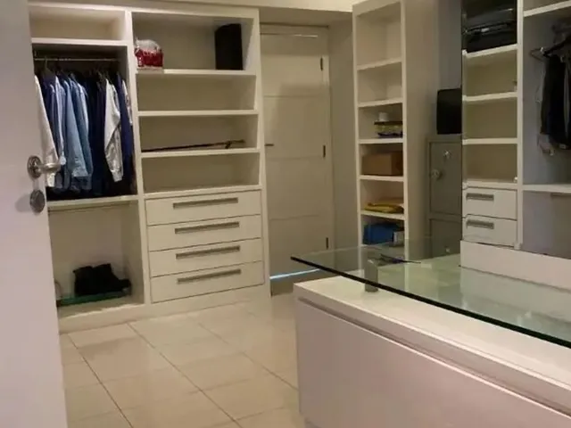 Imagem 16: Apartamento com 3 Dormitórios À Venda, 346 M² por R$ 1.700.000,00 - Lagoa Nova