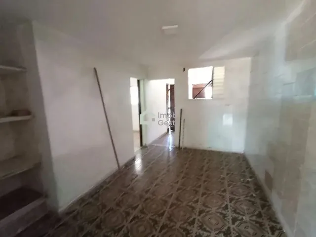 Imagem 2: Aluga-Se Casa no Alecrim. Varanda, Área de serviço, 139m² de...