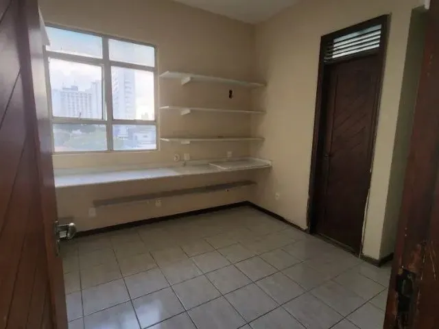 Imagem 2: Apartamento em Petrópolis com 260M² Apenas 650 Mil