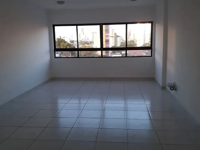 Imagem 6: Edifício Carlos Silva - Apto 3/4 com 3 Suítes de 120 M², Dependência, 2 Vagas por 450