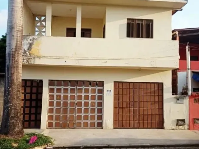 Imagem: Casa com 4 Dormitórios À Venda, 186 M²